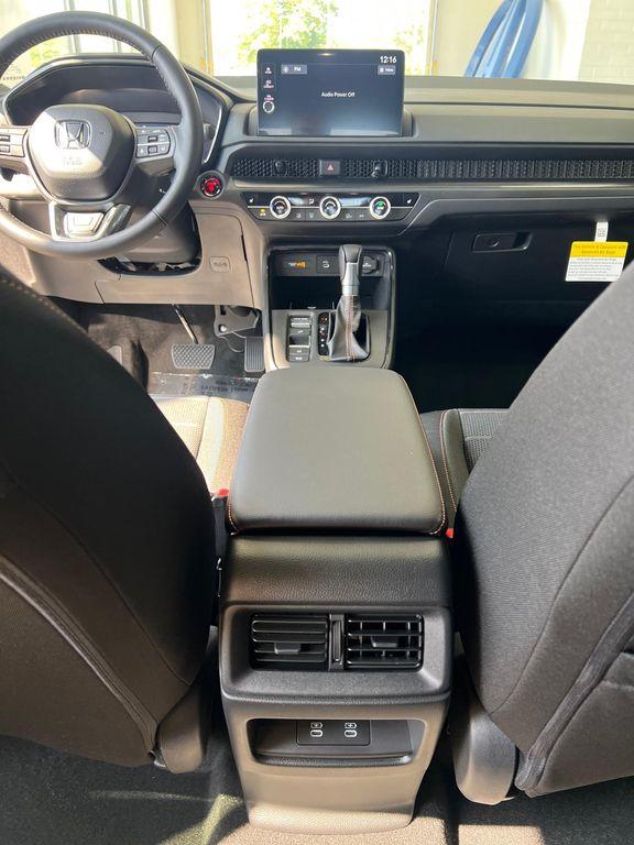 new 2026 Honda CR-V Hybrid car, priced at $40,250