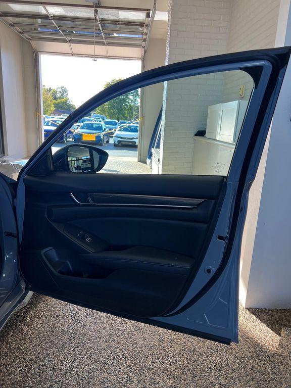 used 2022 Honda Accord Hybrid car, priced at $28,750