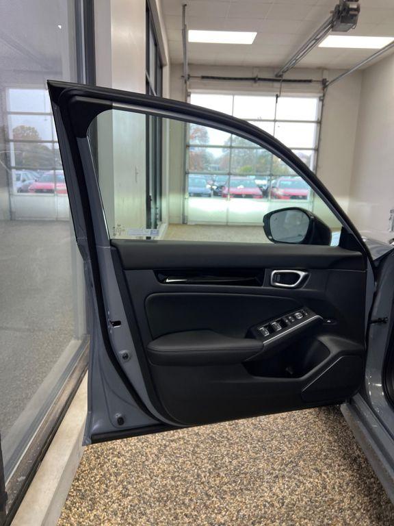 new 2026 Honda Civic Hybrid car, priced at $33,945