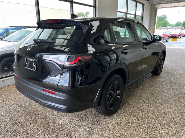 new 2025 Honda HR-V car, priced at $28,295