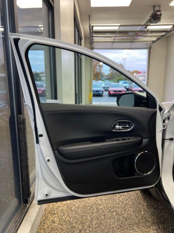 used 2022 Honda HR-V car, priced at $22,750