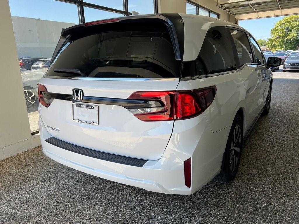 new 2026 Honda Odyssey car, priced at $45,110