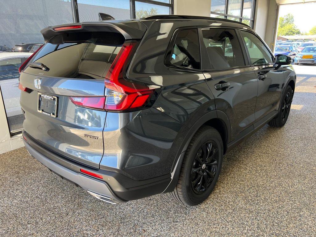 new 2026 Honda CR-V Hybrid car, priced at $41,675
