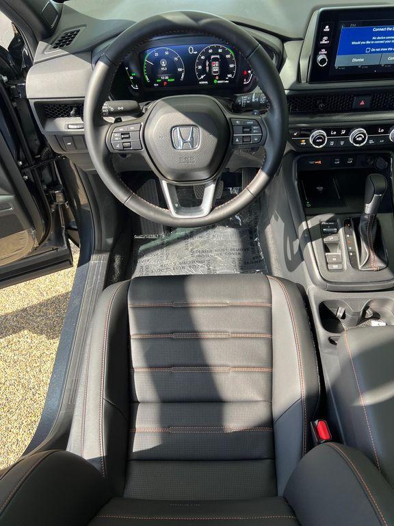 new 2026 Honda CR-V Hybrid car, priced at $41,675