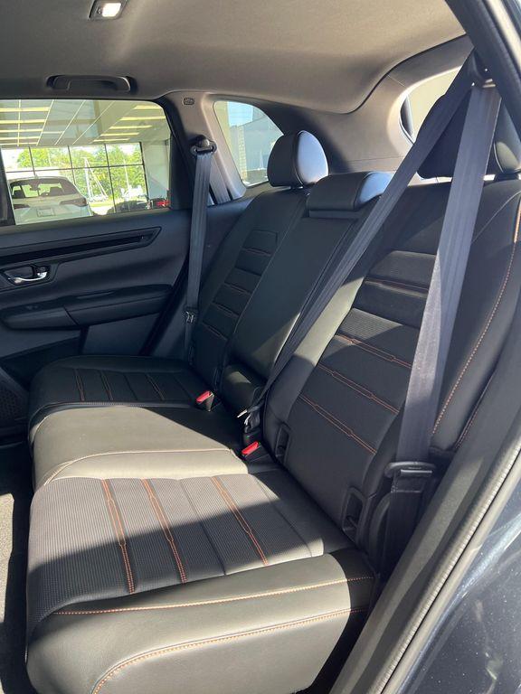 new 2026 Honda CR-V Hybrid car, priced at $41,675