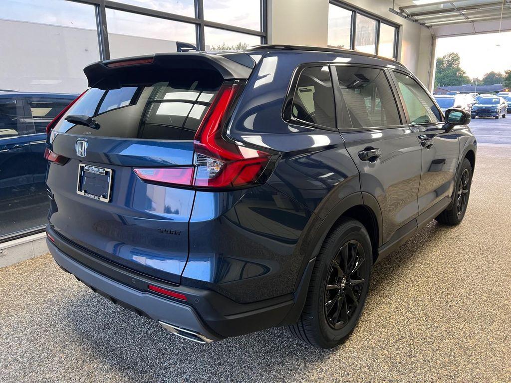 new 2026 Honda CR-V Hybrid car, priced at $41,675