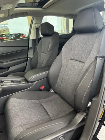 new 2025 Honda Accord car, priced at $31,710