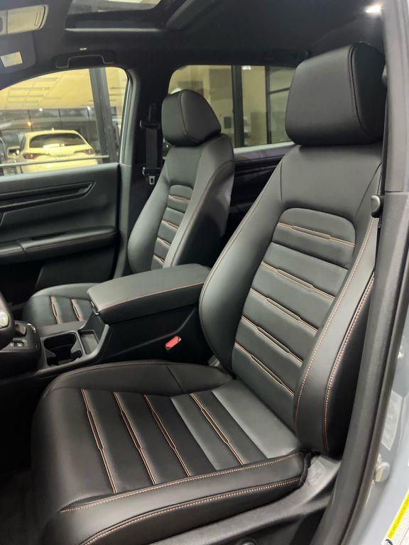 new 2026 Honda CR-V Hybrid car, priced at $42,130