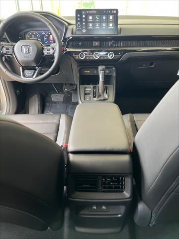 new 2026 Honda CR-V Hybrid car, priced at $43,645