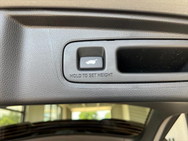 new 2026 Honda CR-V Hybrid car, priced at $43,645