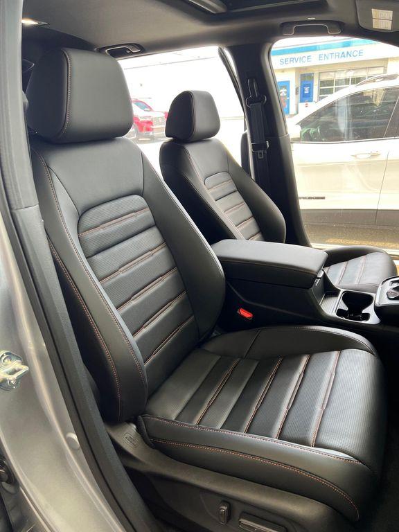 new 2026 Honda CR-V Hybrid car, priced at $43,645