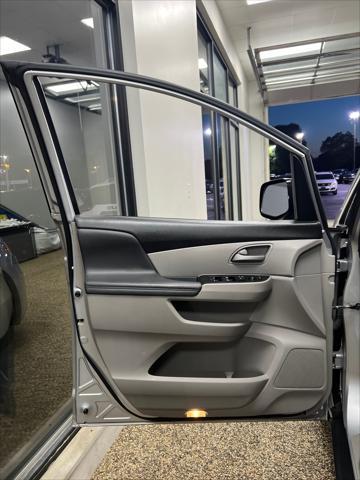 used 2013 Honda Odyssey car, priced at $10,995