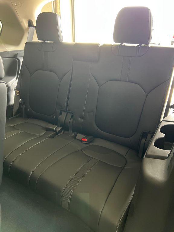 new 2025 Honda Pilot car, priced at $48,280