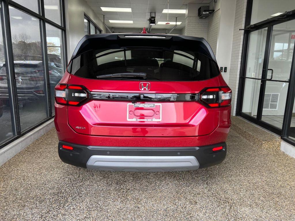 new 2025 Honda Pilot car, priced at $48,280