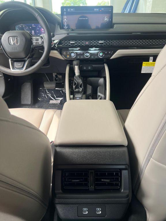 new 2025 Honda Accord Hybrid car, priced at $40,905