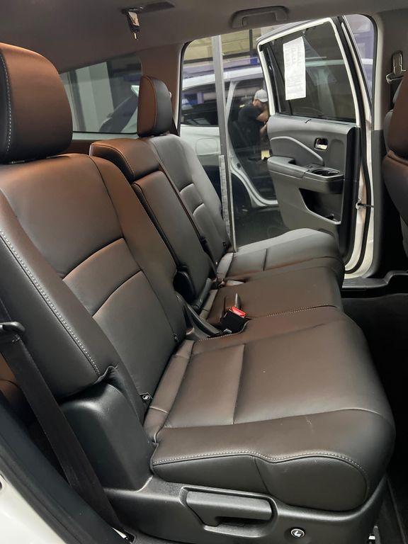 used 2022 Honda Pilot car, priced at $34,750