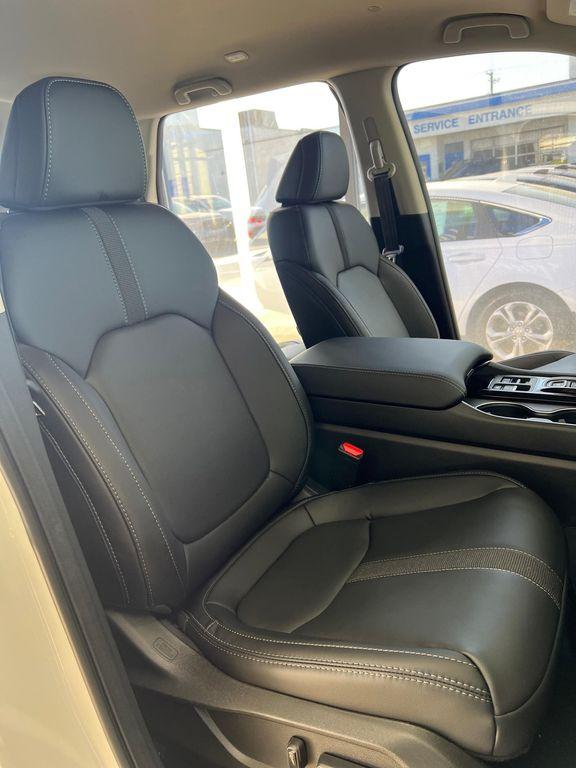 new 2025 Honda Pilot car, priced at $47,550