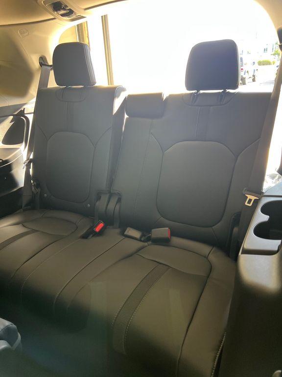 new 2025 Honda Pilot car, priced at $47,550