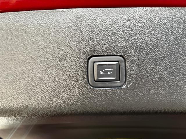 used 2023 Chevrolet Traverse car, priced at $39,750