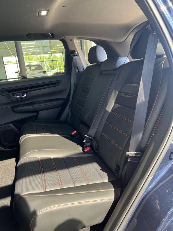 new 2026 Honda CR-V Hybrid car, priced at $41,675