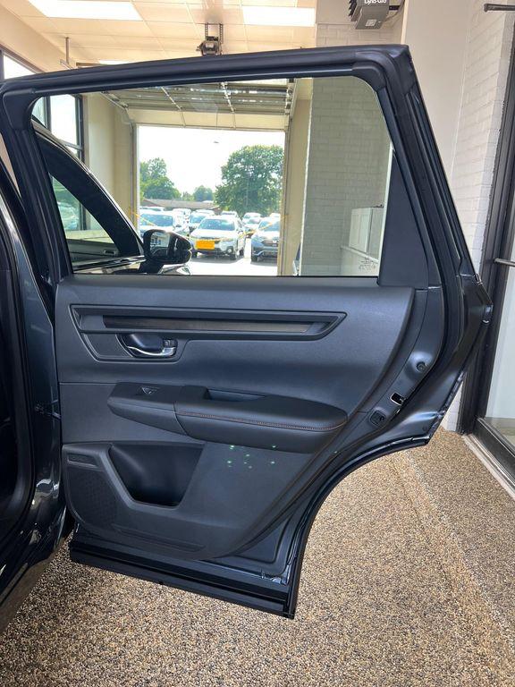 new 2026 Honda CR-V Hybrid car, priced at $38,525