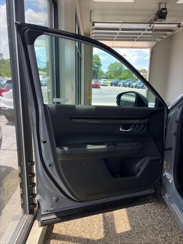 new 2025 Honda CR-V car, priced at $33,450