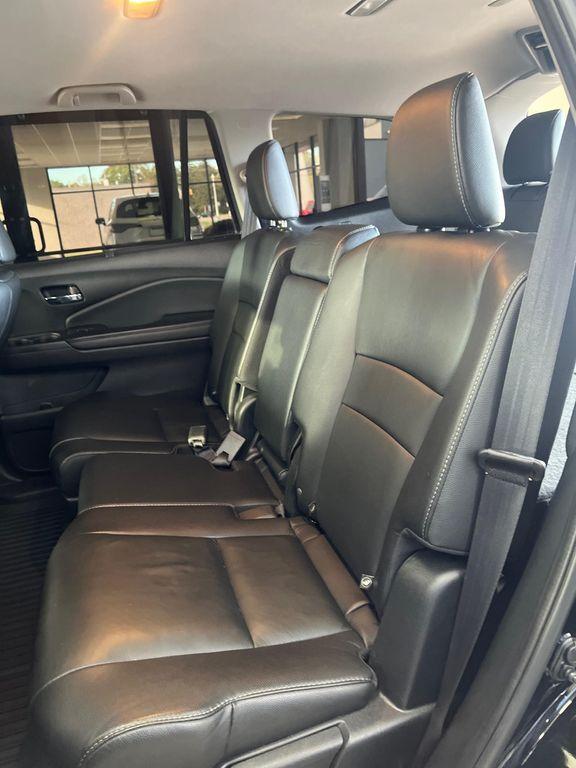 used 2021 Honda Pilot car, priced at $27,750