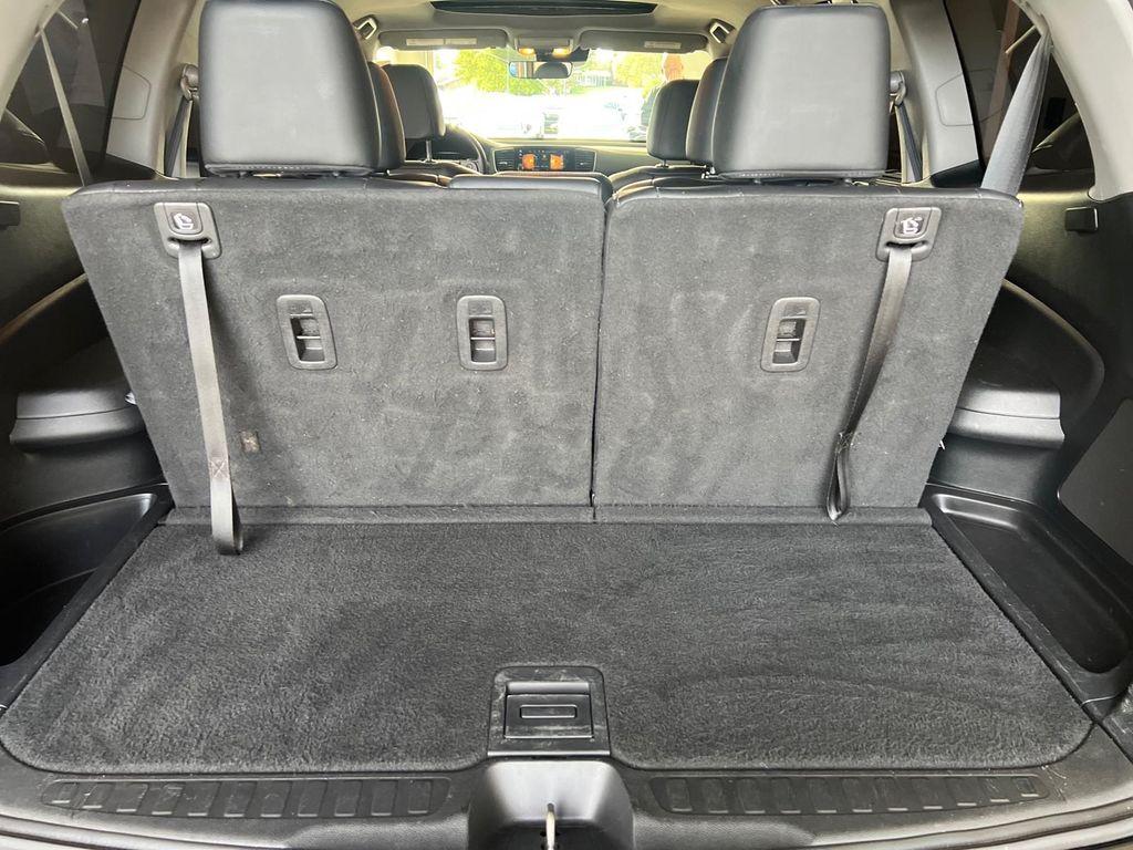 used 2021 Honda Pilot car, priced at $27,750