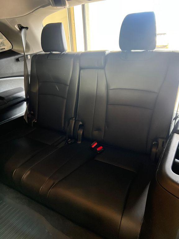 used 2021 Honda Pilot car, priced at $27,750
