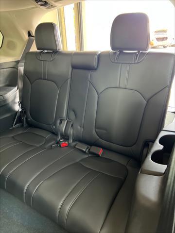 new 2025 Honda Pilot car, priced at $56,250