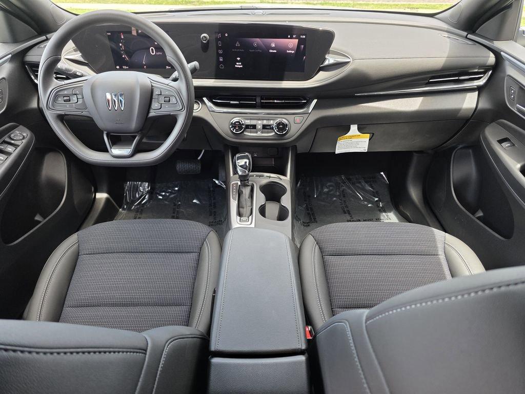 new 2025 Buick Envista car, priced at $24,295