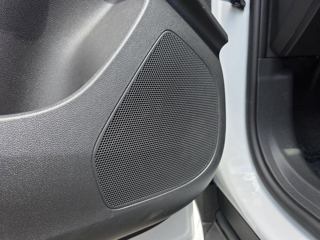 new 2025 Buick Envista car, priced at $24,295