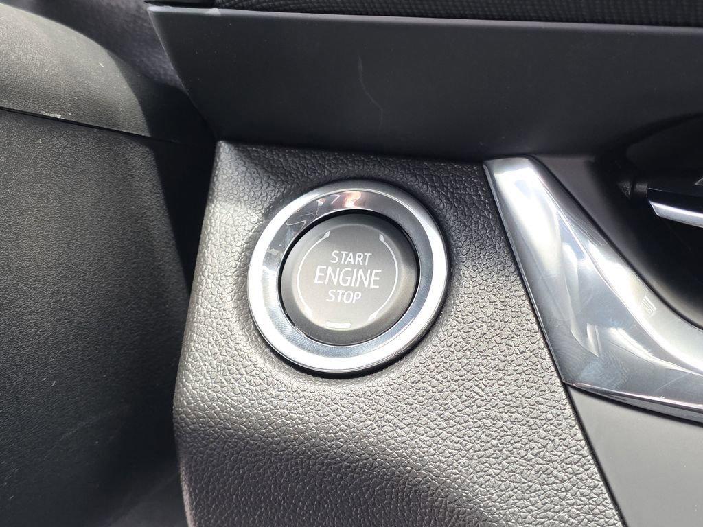 new 2025 Buick Envista car, priced at $24,295