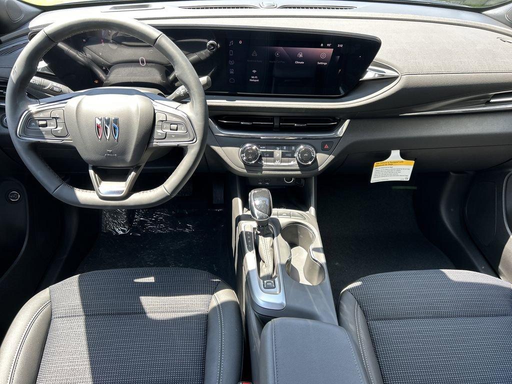 new 2025 Buick Envista car, priced at $25,415
