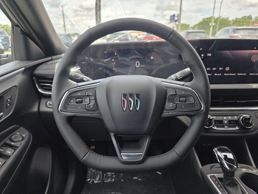 new 2025 Buick Envista car, priced at $25,125