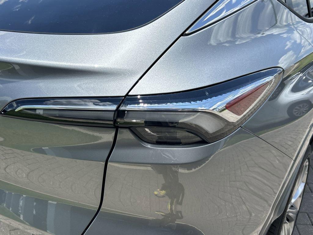 new 2025 Buick Envista car, priced at $28,585
