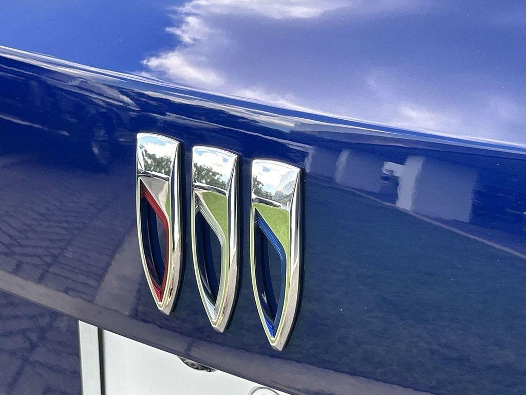 new 2025 Buick Envision car, priced at $49,595