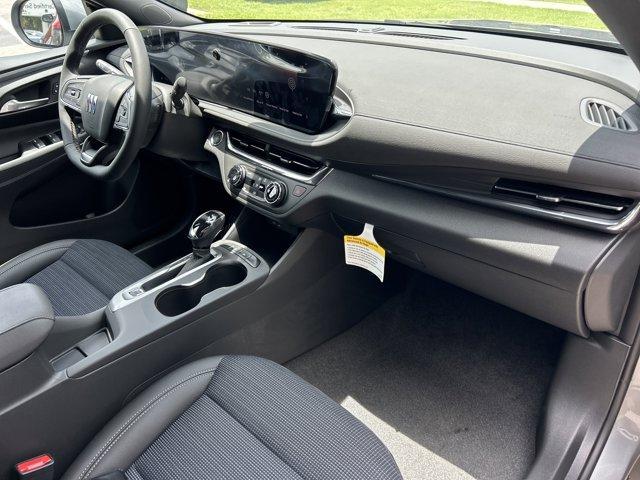 new 2025 Buick Envista car, priced at $24,820