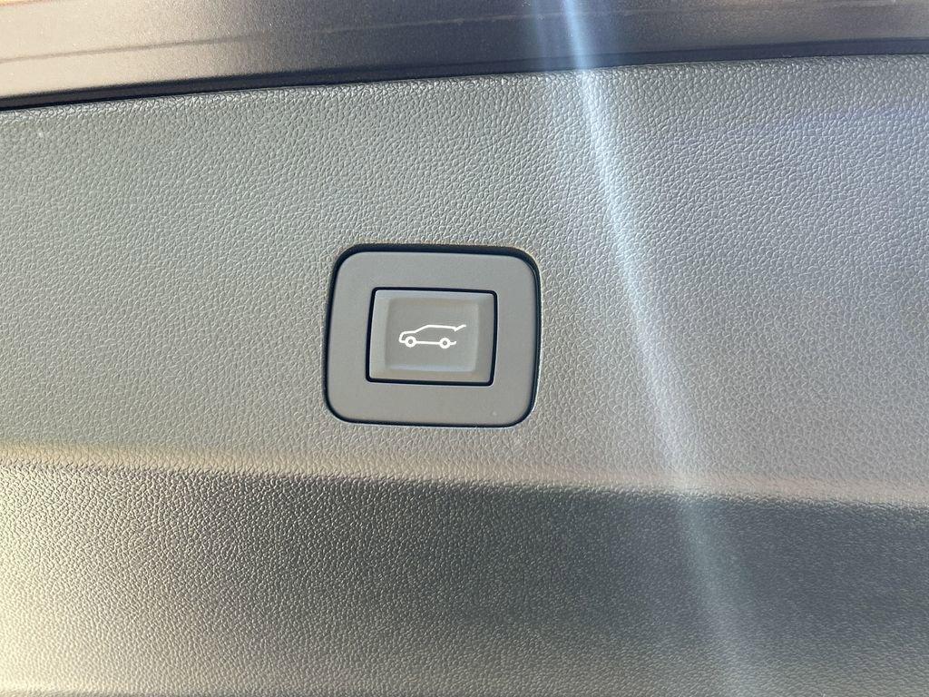new 2026 Buick Encore GX car, priced at $33,530