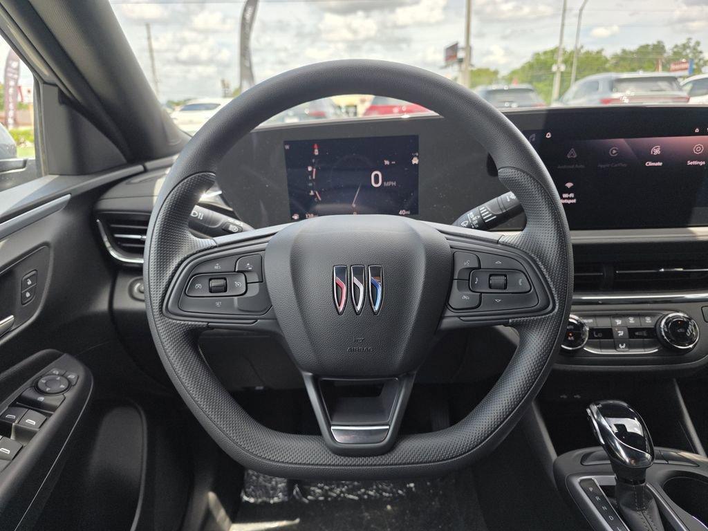 new 2025 Buick Envista car, priced at $25,590