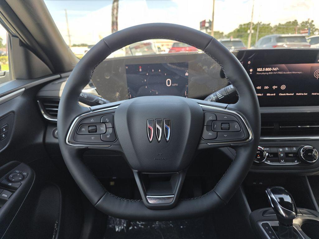 new 2025 Buick Envista car, priced at $26,685