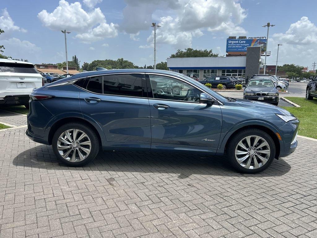 new 2025 Buick Envista car, priced at $28,585