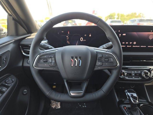 new 2025 Buick Envista car, priced at $30,070