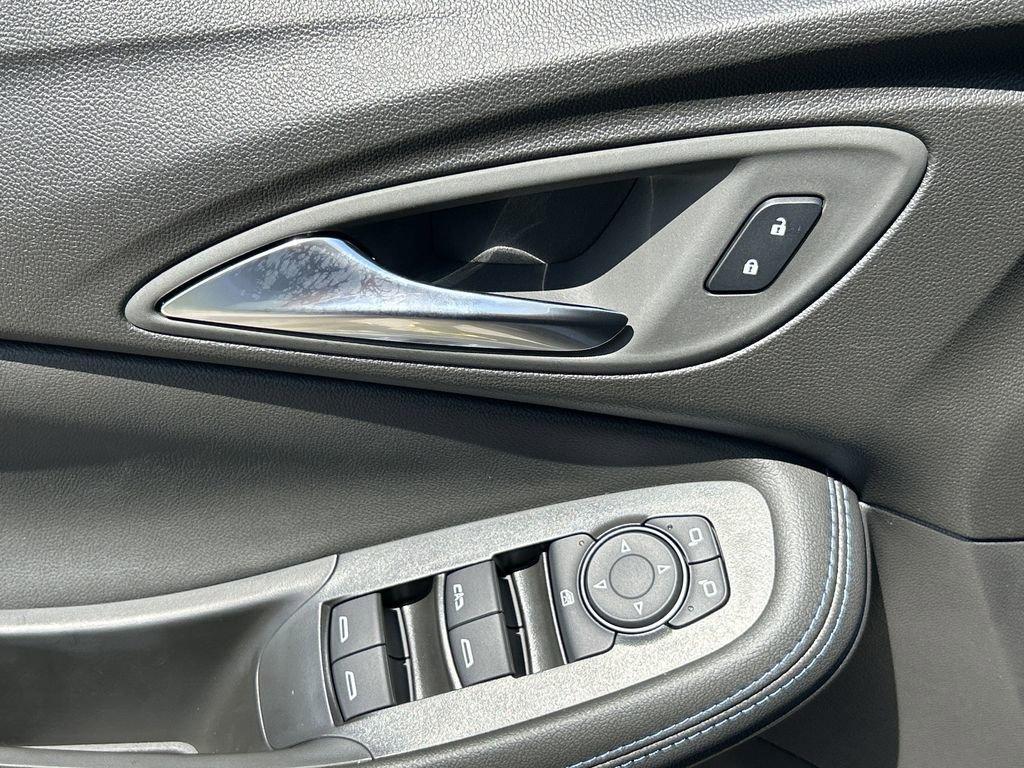 new 2026 Buick Encore GX car, priced at $33,475