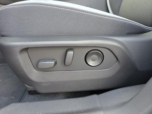 new 2025 Buick Envision car, priced at $39,390