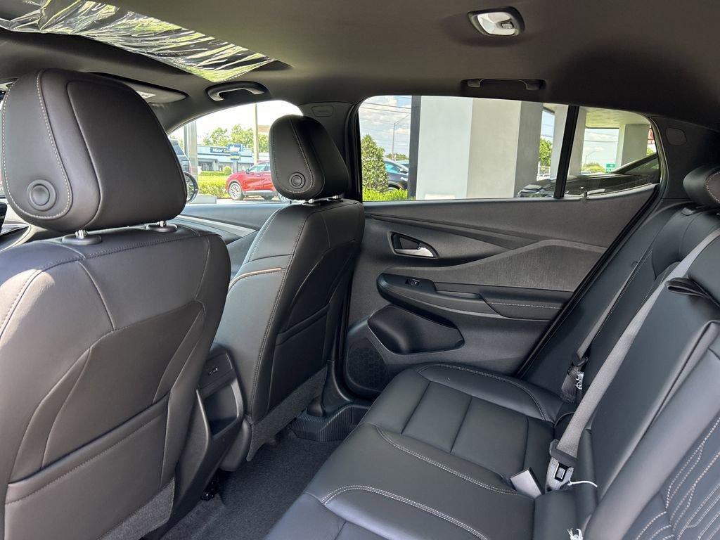 new 2025 Buick Envista car, priced at $28,585