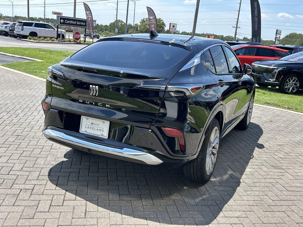 new 2025 Buick Envista car, priced at $28,585