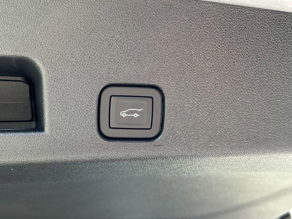 new 2025 Buick Enclave car, priced at $52,845