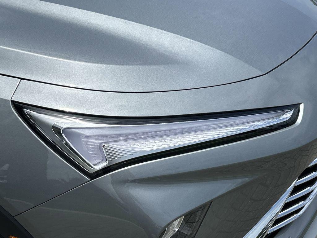 new 2025 Buick Envista car, priced at $24,820