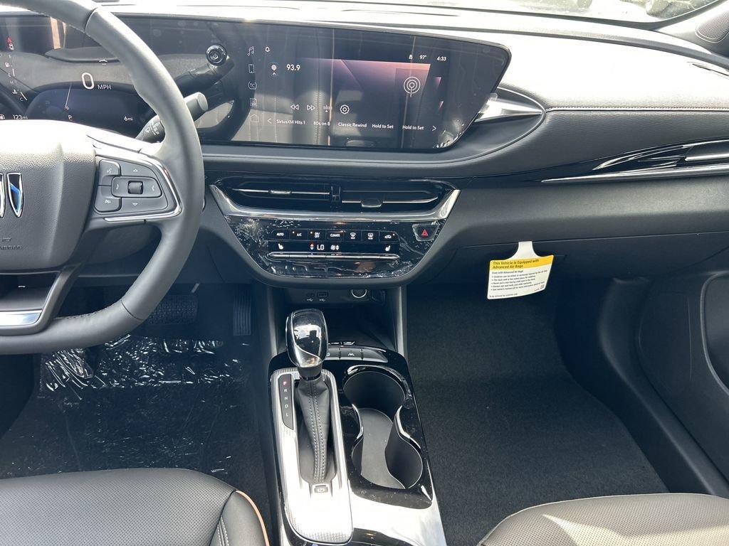 new 2025 Buick Envista car, priced at $28,585